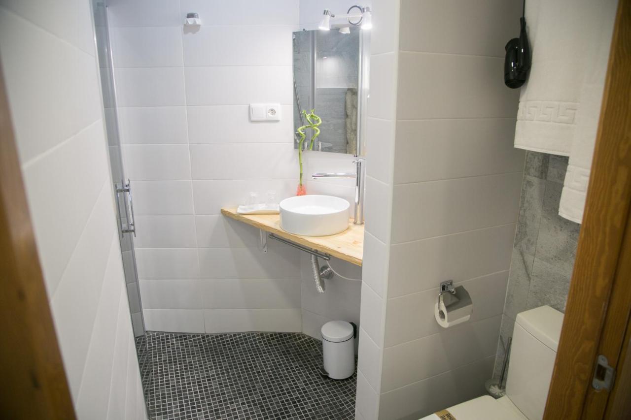Apartamentos Turisticos La Casa Vieja Sabiote Esterno foto