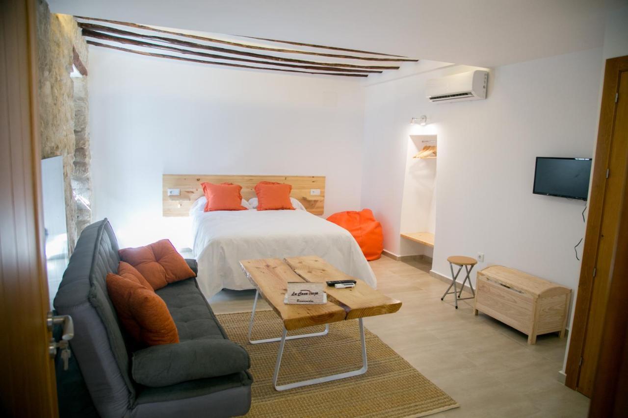 Apartamentos Turisticos La Casa Vieja Sabiote Esterno foto