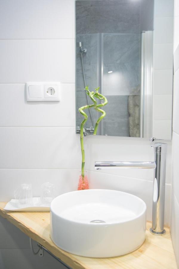 Apartamentos Turisticos La Casa Vieja Sabiote Esterno foto